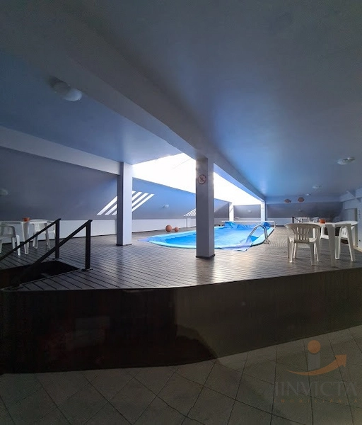 Apartamento junto a Praia e a praça Avezon: 16ª foto da galeria de imagens do imóvel