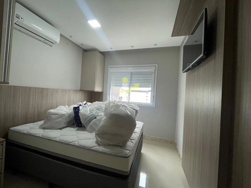 EXCELENTE UM DORMITÓRIO NA FRENTE DE UMABELAPRAÇA ZONA NOVA!!!!: 2ª foto da galeria de imagens do imóvel