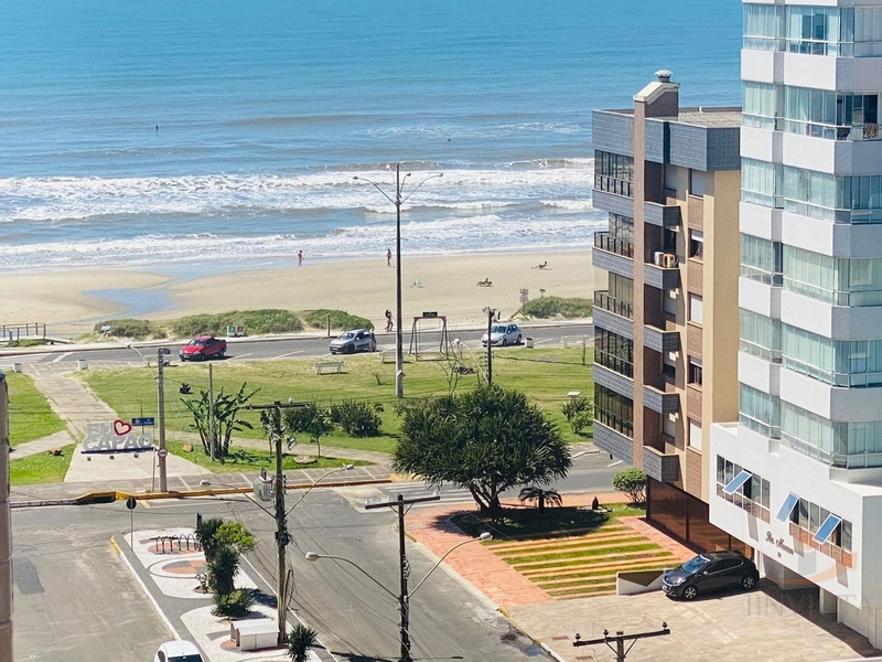 Dois Dormitórios com excelente vista da praia .: 17ª foto da galeria de imagens do imóvel