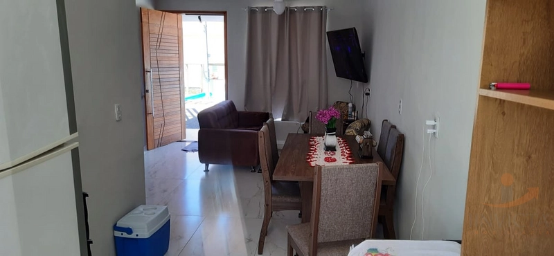 Casa com 4 dormitórios e PISCINA: 9ª foto da galeria de imagens do imóvel