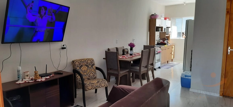 Casa com 4 dormitórios e PISCINA: 12ª foto da galeria de imagens do imóvel