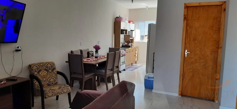 Casa com 4 dormitórios e PISCINA: 13ª foto da galeria de imagens do imóvel