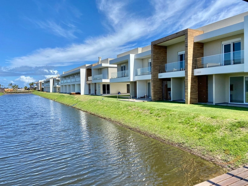 Casa pronta, primeira fase - Condôminio Murano: 3ª foto da galeria de imagens do imóvel