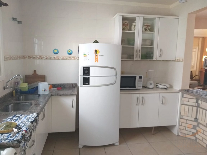 Casa Com Piscina em Xangri-la Região Central !: 12ª foto da galeria de imagens do imóvel