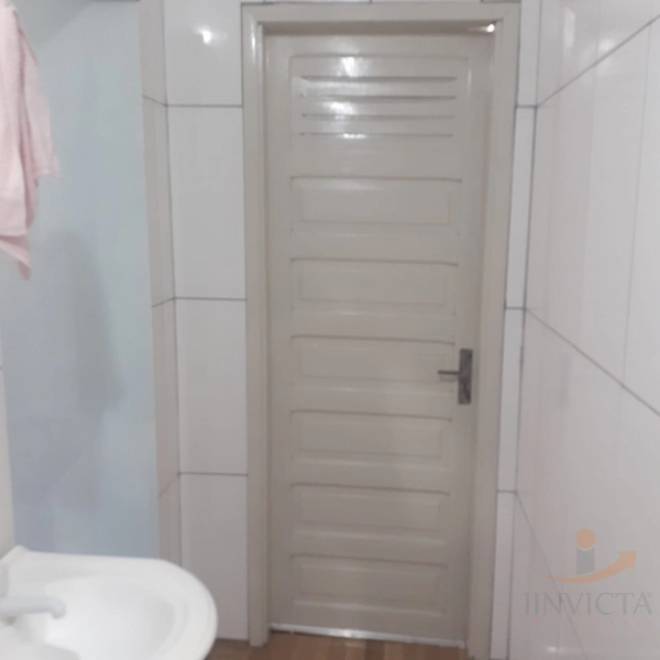Casa com piscina de 3 dormitórios .: 28ª foto da galeria de imagens do imóvel