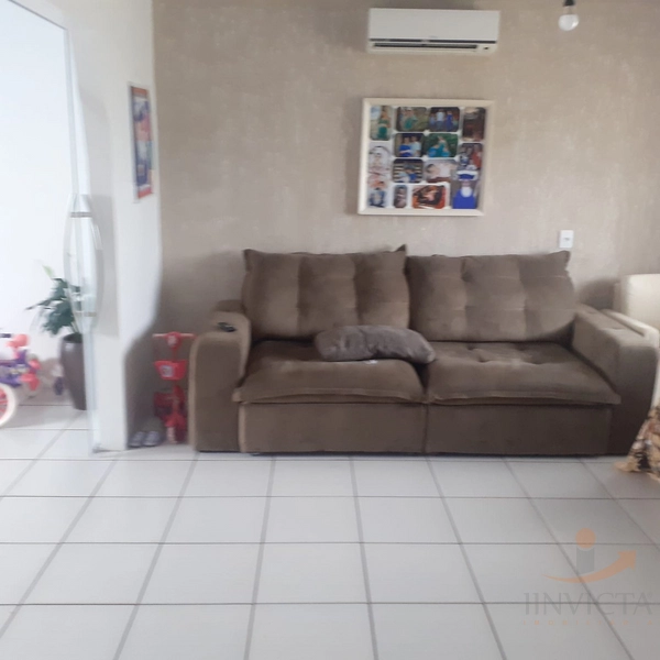 Casa com piscina de 3 dormitórios .: 25ª foto da galeria de imagens do imóvel