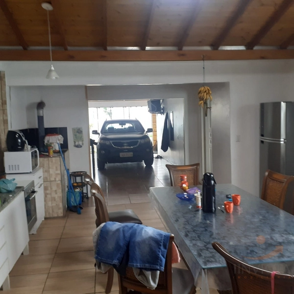 Casa com piscina de 3 dormitórios .: 5ª foto da galeria de imagens do imóvel
