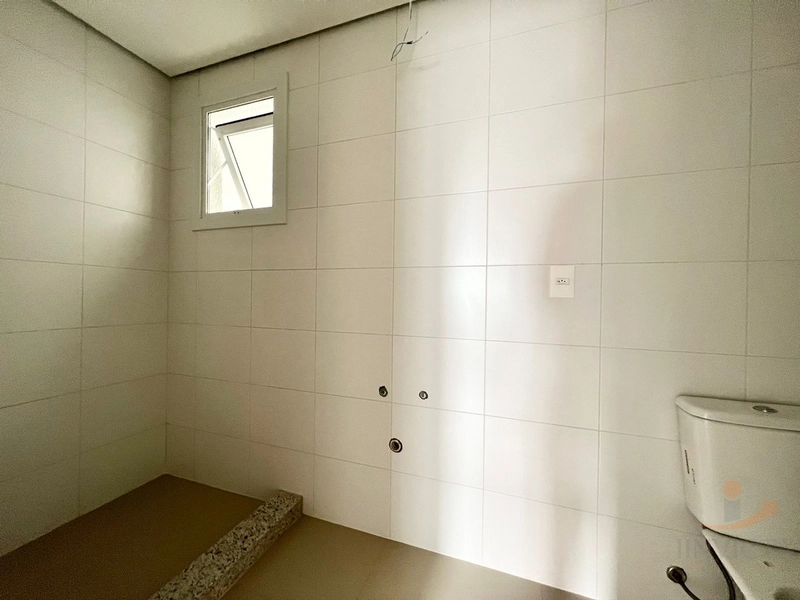 03 AMPLOS  DORMITÓRIOS, COM INFRAESTRUTURA COMPLETA ESPERANDO VOCÊ!!!: 13ª foto da galeria de imagens do imóvel