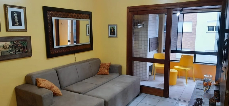 Apartamento de 1 dormitório de frente no centro: 1ª foto da galeria de imagens do imóvel