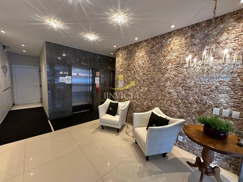 Apartamento climatizado na Zona Nova, próximo a Praça: 1ª foto da galeria de imagens do imóvel