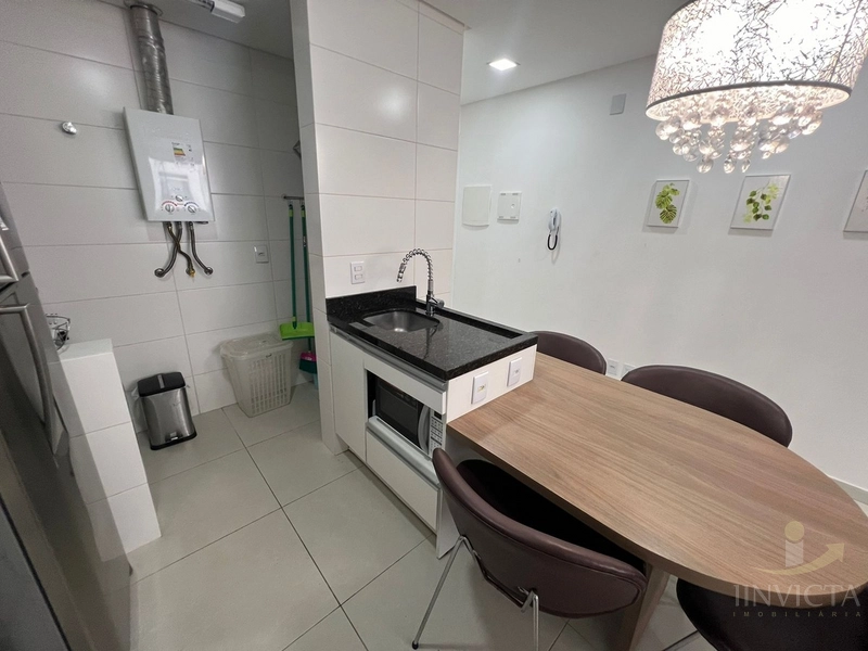 Apartamento climatizado na Zona Nova, próximo a Praça: 14ª foto da galeria de imagens do imóvel
