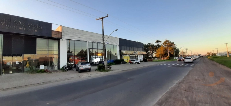 Loja com 420m²no centro de Imbé: 3ª foto da galeria de imagens do imóvel