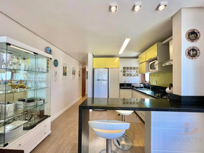 APARTAMENTO DE TRÊS DORMITÓRIOS DE FRENTE PARA FLÁVIO BOIANOVSKY: 6ª foto da galeria de imagens do imóvel