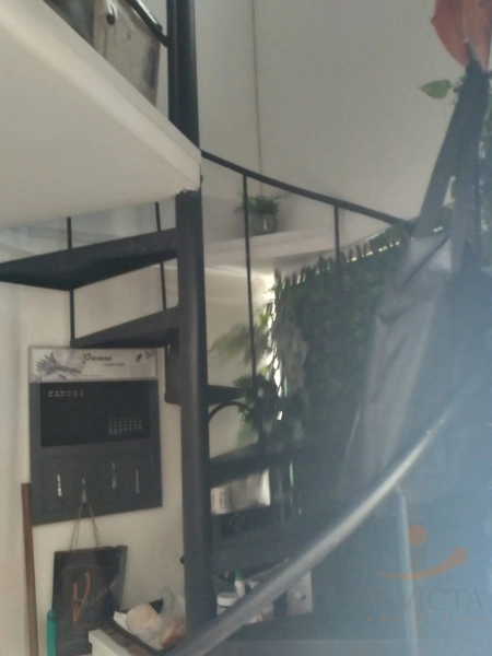 Loja ampla com mesanino no Shopping Boulevard: 4ª foto da galeria de imagens do imóvel