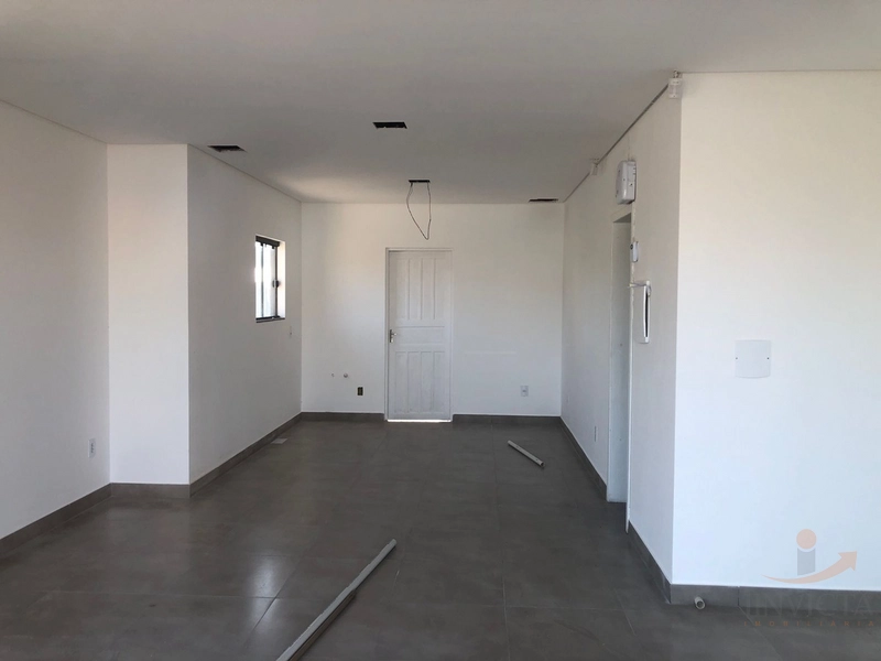 Loja com Aprox. 40m²- Entrada do Bairro Nova Guarani: 3ª foto da galeria de imagens do imóvel