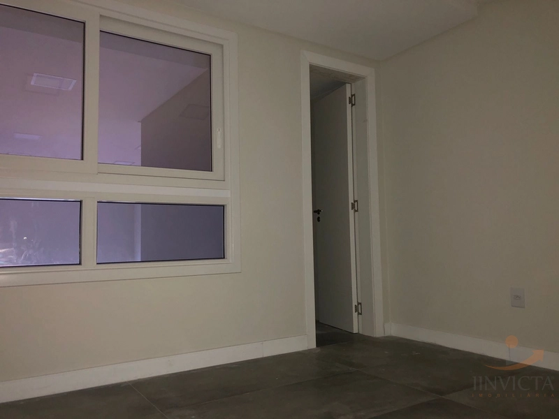 Loja na Rua Marabá proximo ao mercado Nacional: 3ª foto da galeria de imagens do imóvel