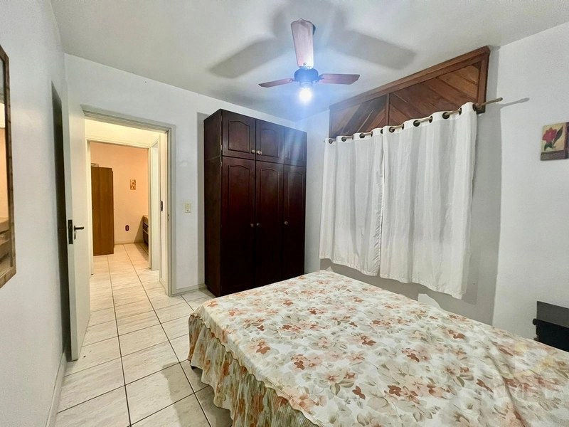 Apartamento 2 dormitórios a 50 metros da praia: 5ª foto da galeria de imagens do imóvel