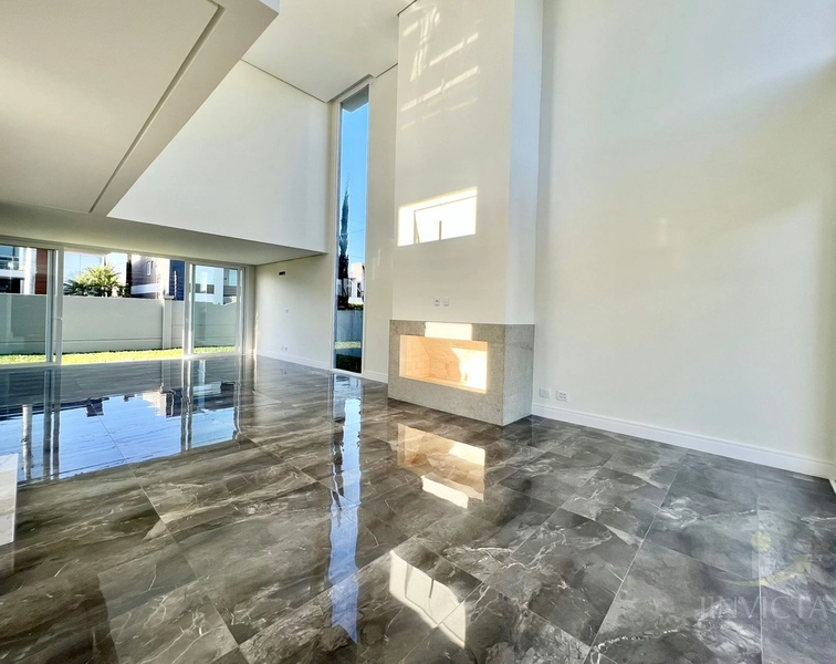 Casa em Condomínio 4 suítes! Mobiliada e Decorada!: 8ª foto da galeria de imagens do imóvel