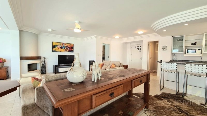 Apartamento Locação Temporada 4 dormitórios: 3ª foto da galeria de imagens do imóvel