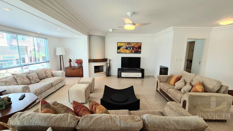 Apartamento Locação Temporada 4 dormitórios: 1ª foto da galeria de imagens do imóvel