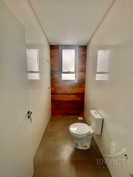 Linda casa em bairro planejado de capão novo...: 6ª foto da galeria de imagens do imóvel