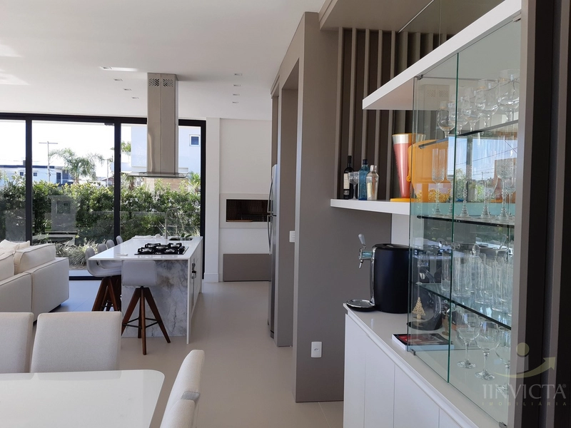 Casa em condomínio fechado - 4 suítes: 7ª foto da galeria de imagens do imóvel