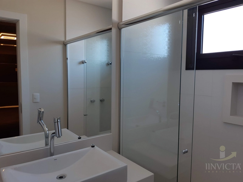 Casa em condomínio fechado - 4 suítes: 27ª foto da galeria de imagens do imóvel