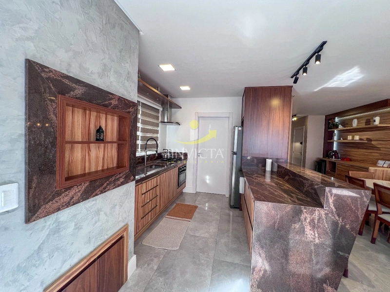 EXCELENTE 3 DORMITÓRIOS MOBILIADO AO LADO DE UMA BELA PRAÇA!!!: 16ª foto da galeria de imagens do imóvel