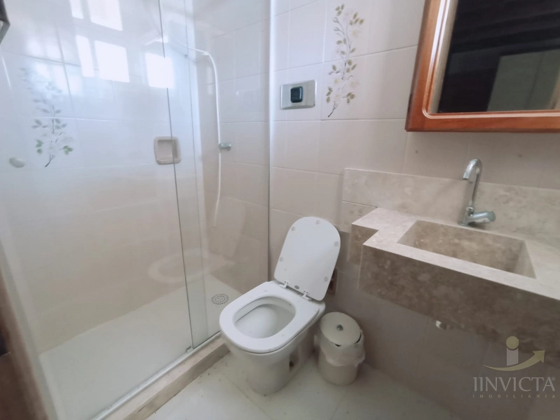 EXCELENTE IMÓVEL PRA INVESTIDORES CASA COM 3 TERRENOS!!!!!: 8ª foto da galeria de imagens do imóvel