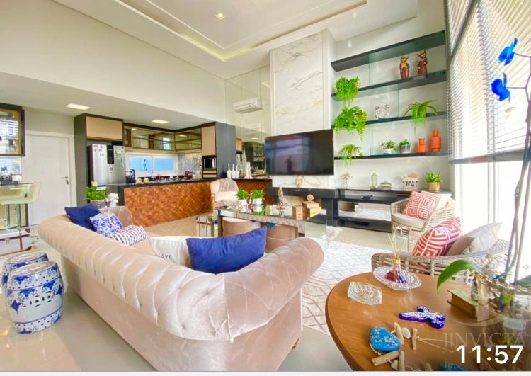 Linda casa em Condomínio: 4ª foto da galeria de imagens do imóvel