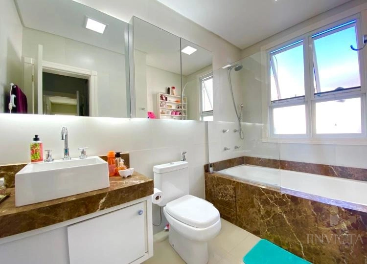 Linda casa em Condomínio: 19ª foto da galeria de imagens do imóvel