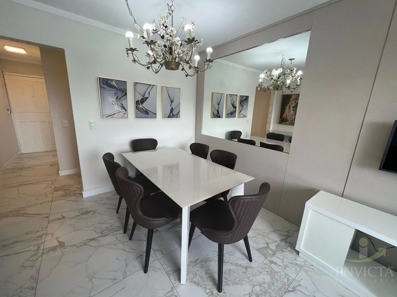 Apartamento 2 dormitórios no centro: 10ª foto da galeria de imagens do imóvel