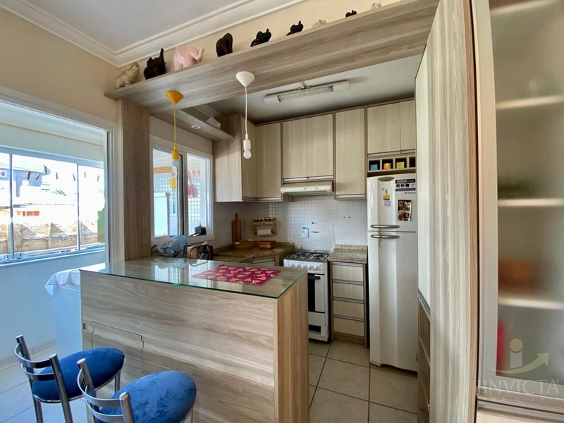 Apartamento a venda de 2 dormitórios no centro: 3ª foto da galeria de imagens do imóvel