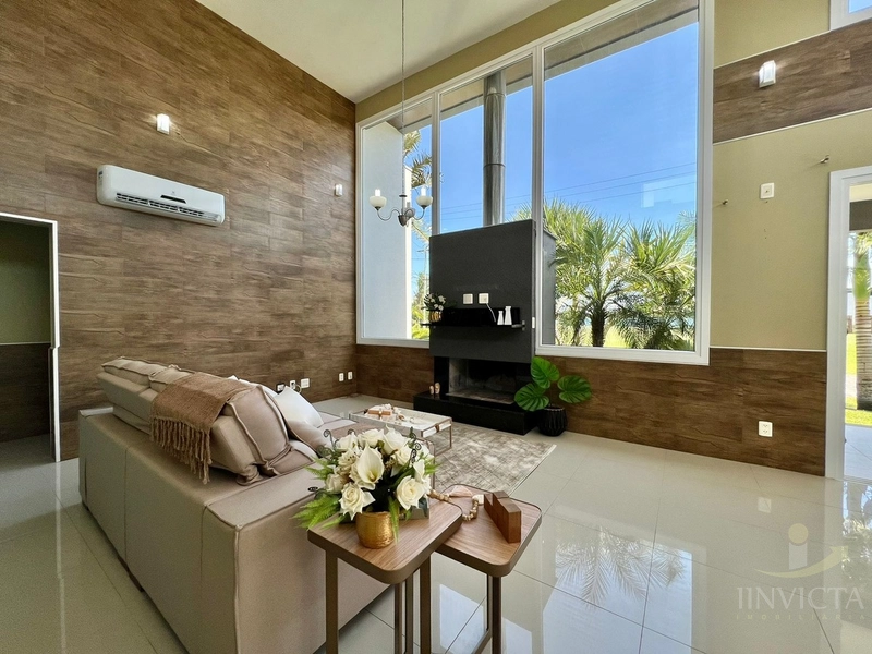 Casa com 3 suítes em Condomínio: 18ª foto da galeria de imagens do imóvel
