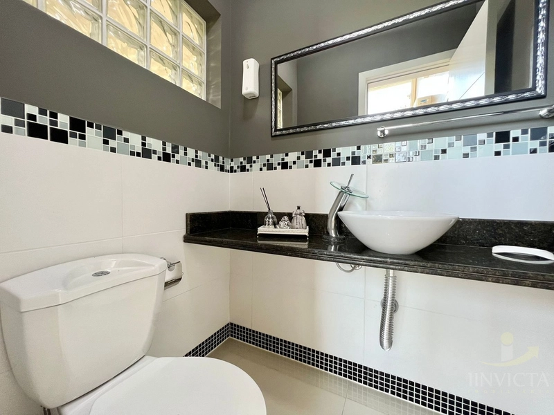 Casa com 3 suítes em Condomínio: 23ª foto da galeria de imagens do imóvel
