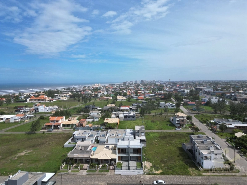 Sobrado alto padrão! com 3 suítes, próximo do mar!: 23ª foto da galeria de imagens do imóvel