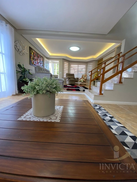 Linda casa em bairro, com 4 dormitórios e com vista para a Serra,: 31ª foto da galeria de imagens do imóvel