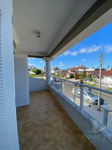 Linda casa em bairro, com 4 dormitórios e com vista para a Serra,: 51ª foto da galeria de imagens do imóvel