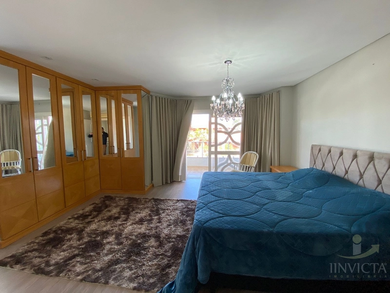 Linda casa em bairro, com 4 dormitórios e com vista para a Serra,: 40ª foto da galeria de imagens do imóvel
