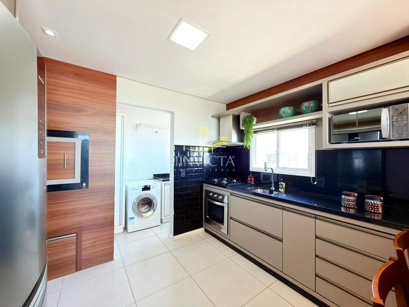 Apartamento 2 dormitórios com suíte e vista para o mar, no Centro!!!: 14ª foto da galeria de imagens do imóvel