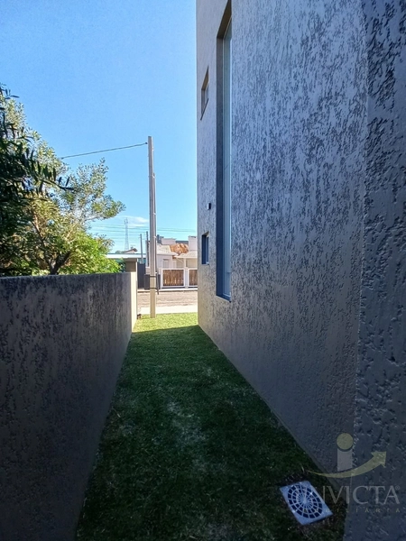 LINDO SOBRADO NOVO COM 2 DORMITÓRIOS E 2 SÍTES: 10ª foto da galeria de imagens do imóvel
