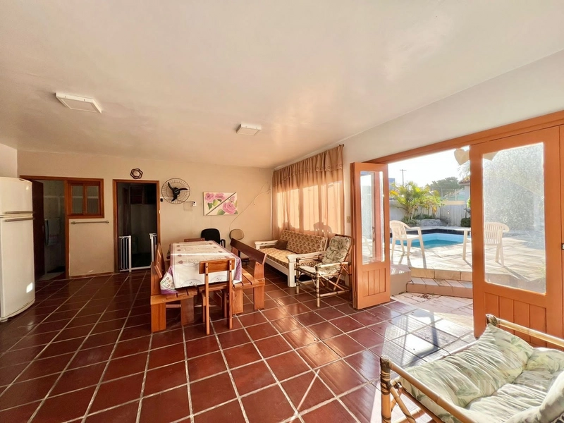 Excelente casa  4 dormitórios com piscina e salão de festas: 17ª foto da galeria de imagens do imóvel