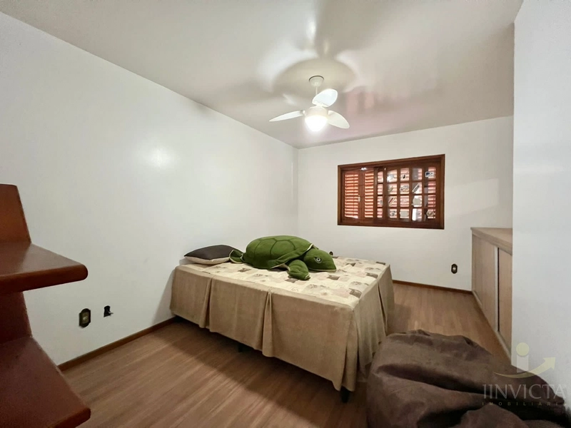 Excelente casa  4 dormitórios com piscina e salão de festas: 14ª foto da galeria de imagens do imóvel