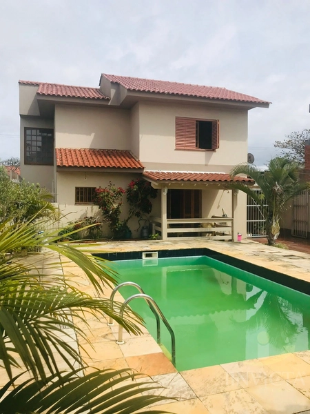 Excelente casa  4 dormitórios com piscina e salão de festas: 22ª foto da galeria de imagens do imóvel