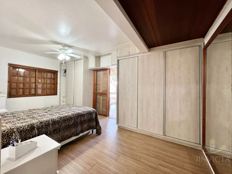 Excelente casa  4 dormitórios com piscina e salão de festas: 12ª foto da galeria de imagens do imóvel