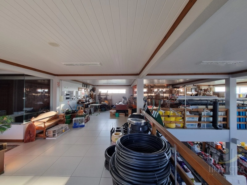 LOJA de aluguel comercial em Capão da Canoa, no bairro Zona Nova: 7ª foto da galeria de imagens do imóvel