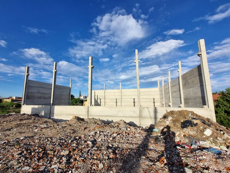 LOJA de aluguel comercial em Capão da Canoa, no bairro Zona Norte: 5ª foto da galeria de imagens do imóvel