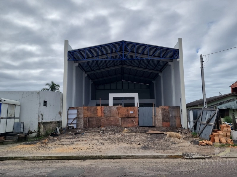 Loja de aluguel comercial em Capão da Canoa, no Centro: 3ª foto da galeria de imagens do imóvel