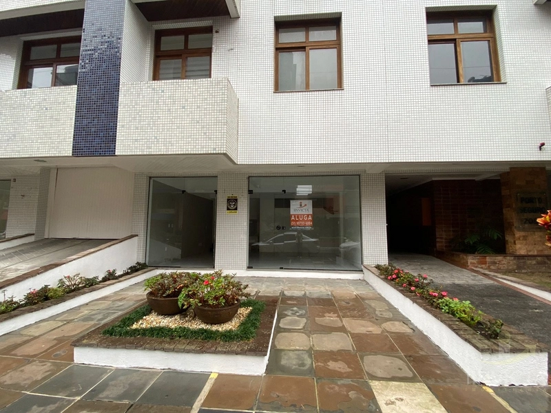 LOJA de aluguel comercial em Capão da Canoa, no Centro: 1ª foto da galeria de imagens do imóvel