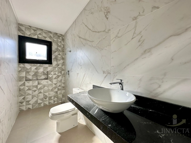 Casa com 4 suítes em Condomínio: 32ª foto da galeria de imagens do imóvel